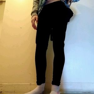 Black leggings